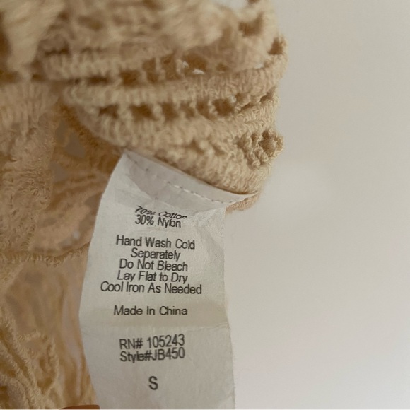 Crochet bohemian top - Picture 5 of 6